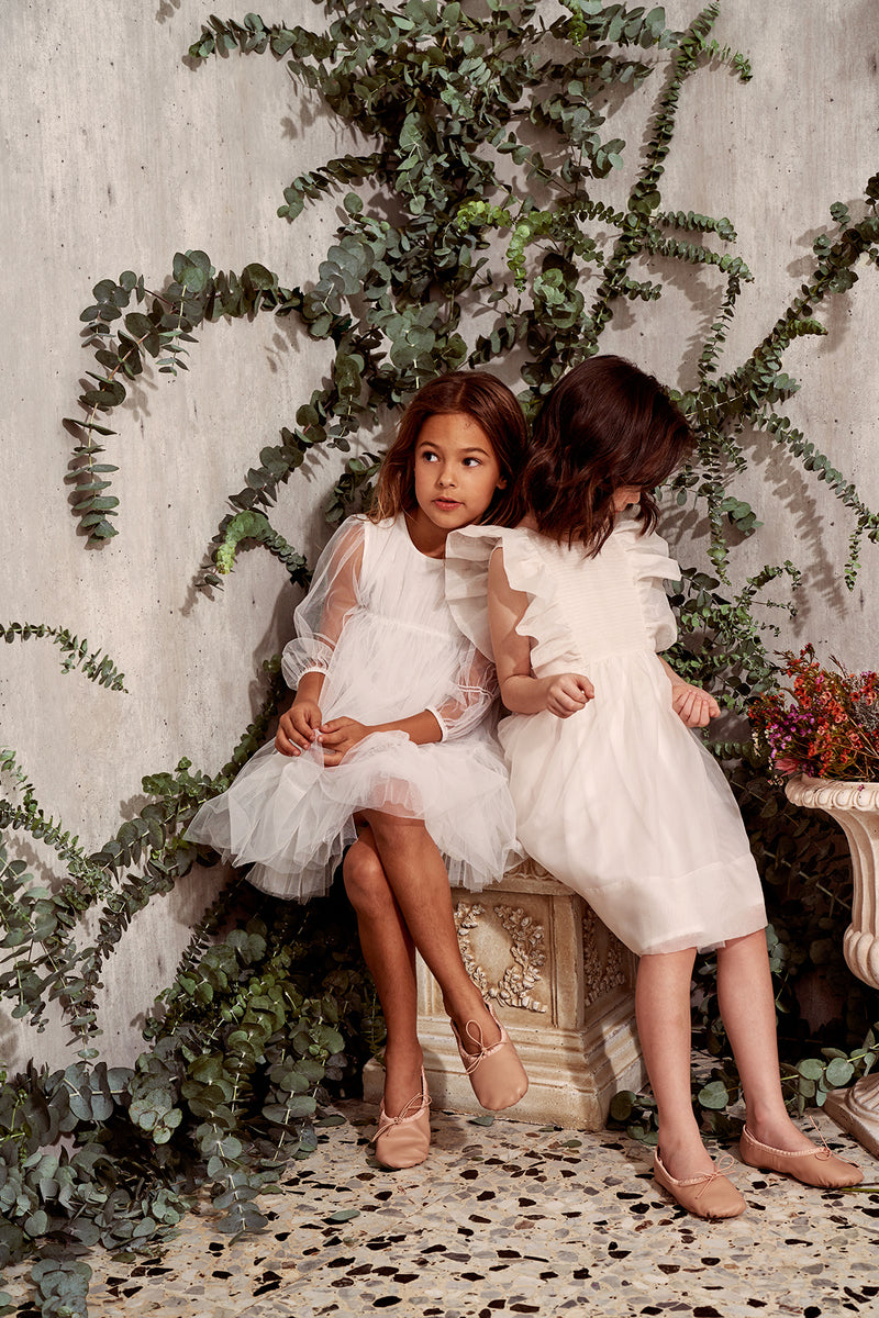 Alice Dress  White tulle flower girl dress with ruffles – NELLYSTELLA