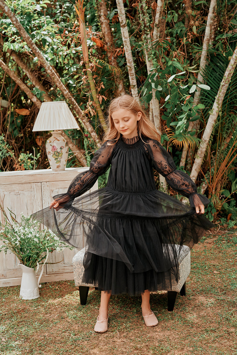 Flower girl dress with embroidered puffed sleeves in black tulle